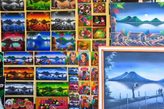 Venda de artesanato em San Pedro la Laguna, no lago Atitlán, na Guatemala